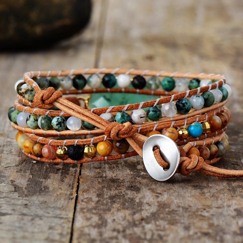 Bracelet en cuir et pierres de Jade et Turquoise Africaine