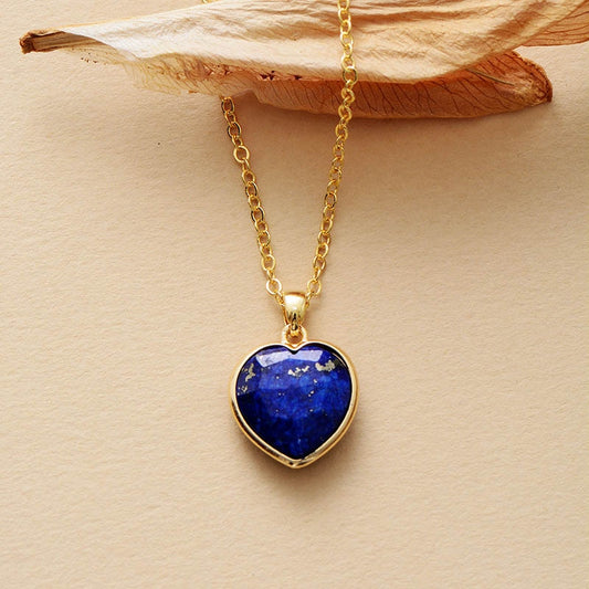 Collier Coeur en pierre naturelle de Lapis Lazuli