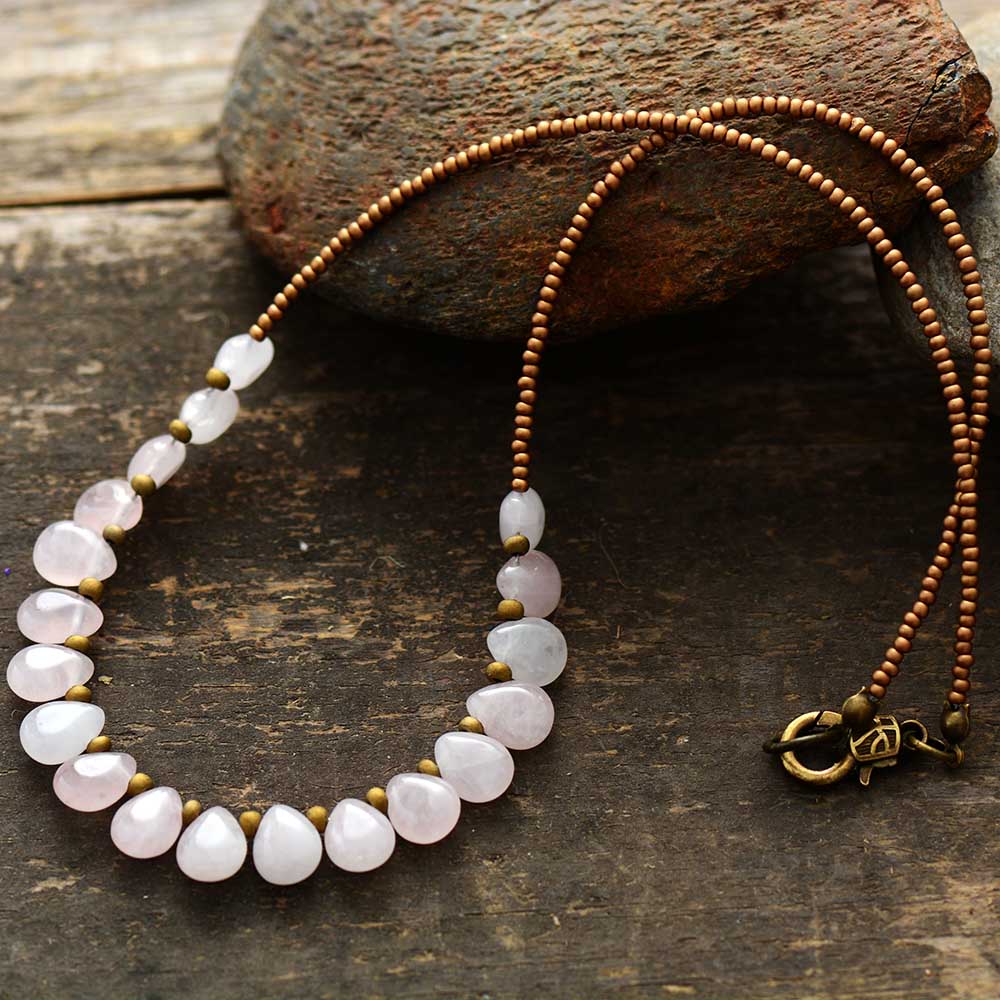 Collier en Perles Gouttes de Quartz Rose